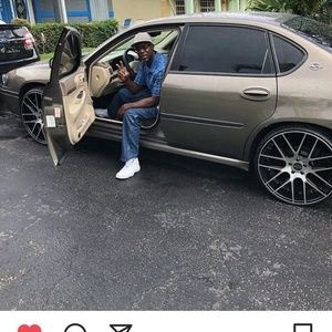 Meet your Posher, James